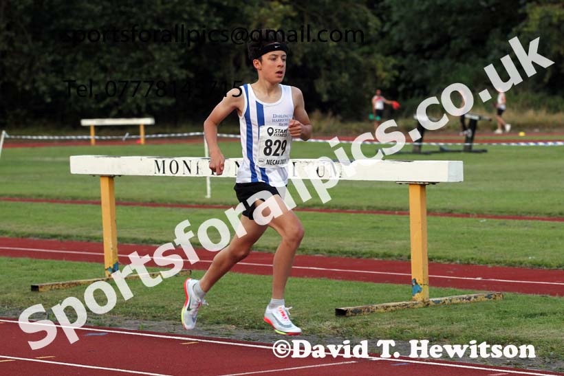3000 metres, 2021 North East Grand Prix 6, Monkton, Wednesday, August 4th. Photo: David T. Hewitson/Sports for All Pics
